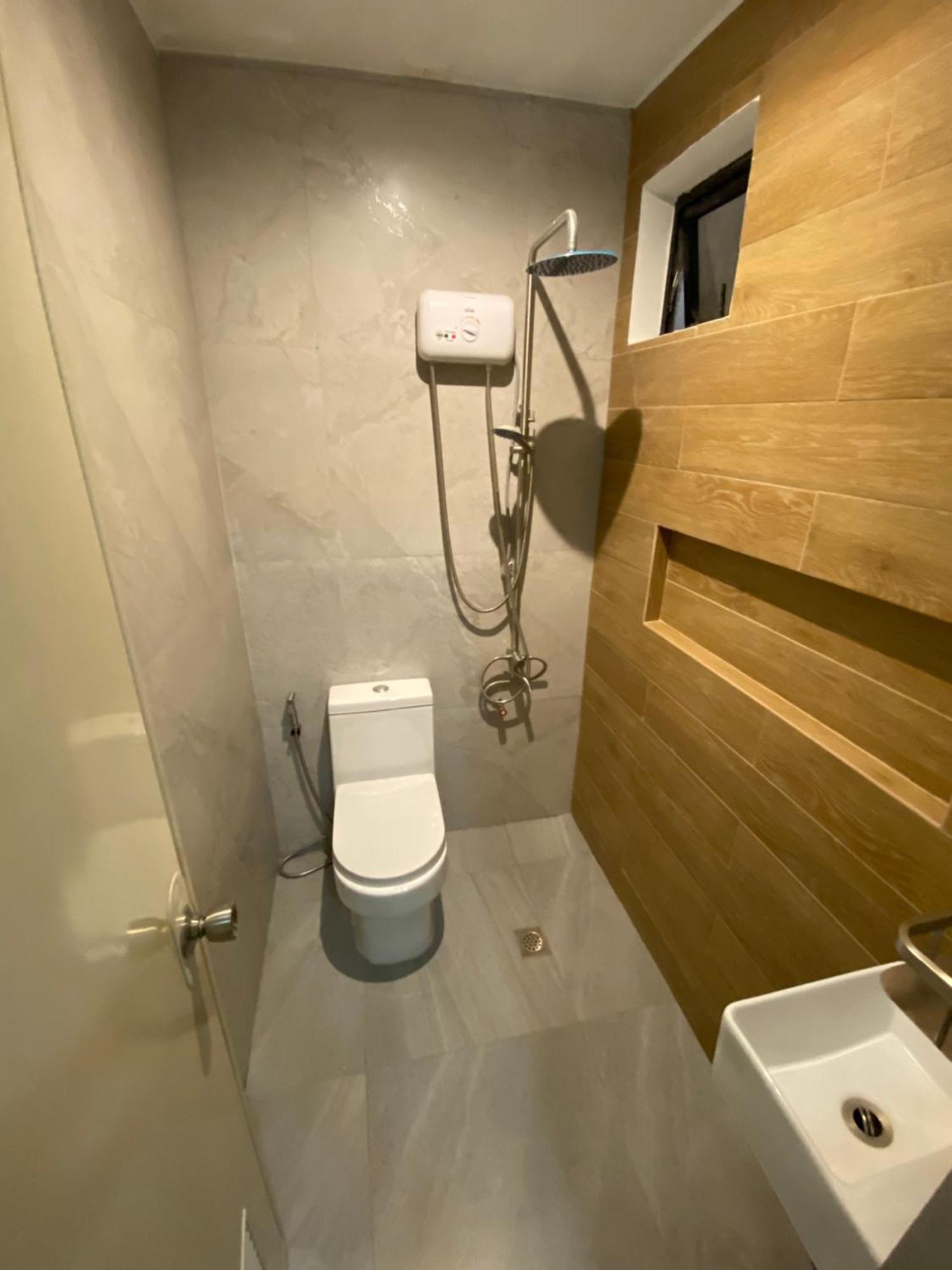 Aurora Suites Pasay Kültér fotó